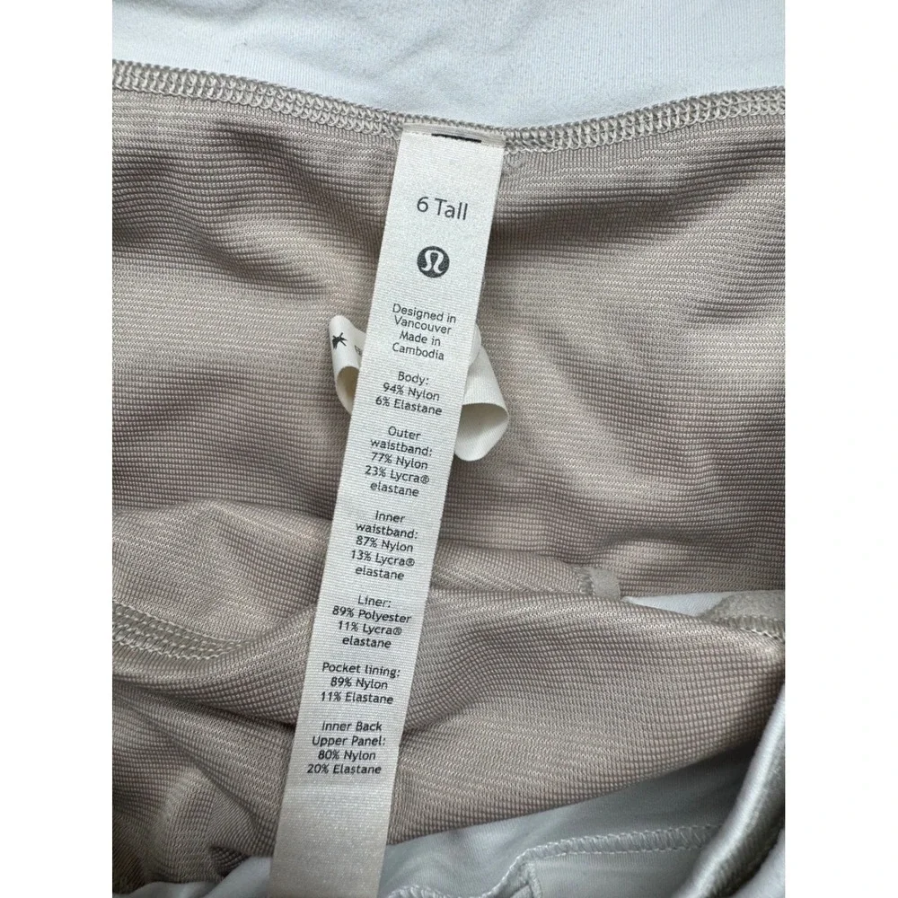 Lululemon Speed Up High-Rise Lined Short 4 White Running Shorts Size 6 Tall